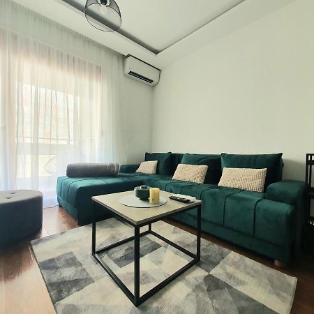 Apartman Ana Lux Ποντγορίτσα Εξωτερικό φωτογραφία