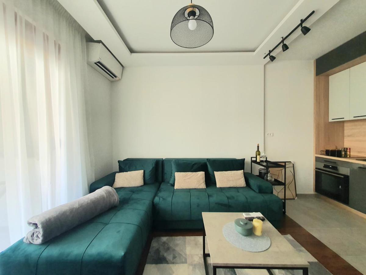 Apartman Ana Lux Ποντγορίτσα Εξωτερικό φωτογραφία