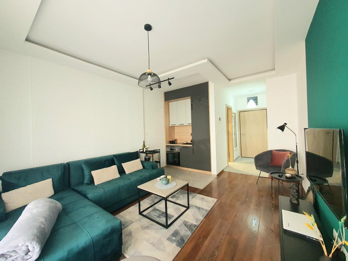 Apartman Ana Lux Ποντγορίτσα Εξωτερικό φωτογραφία
